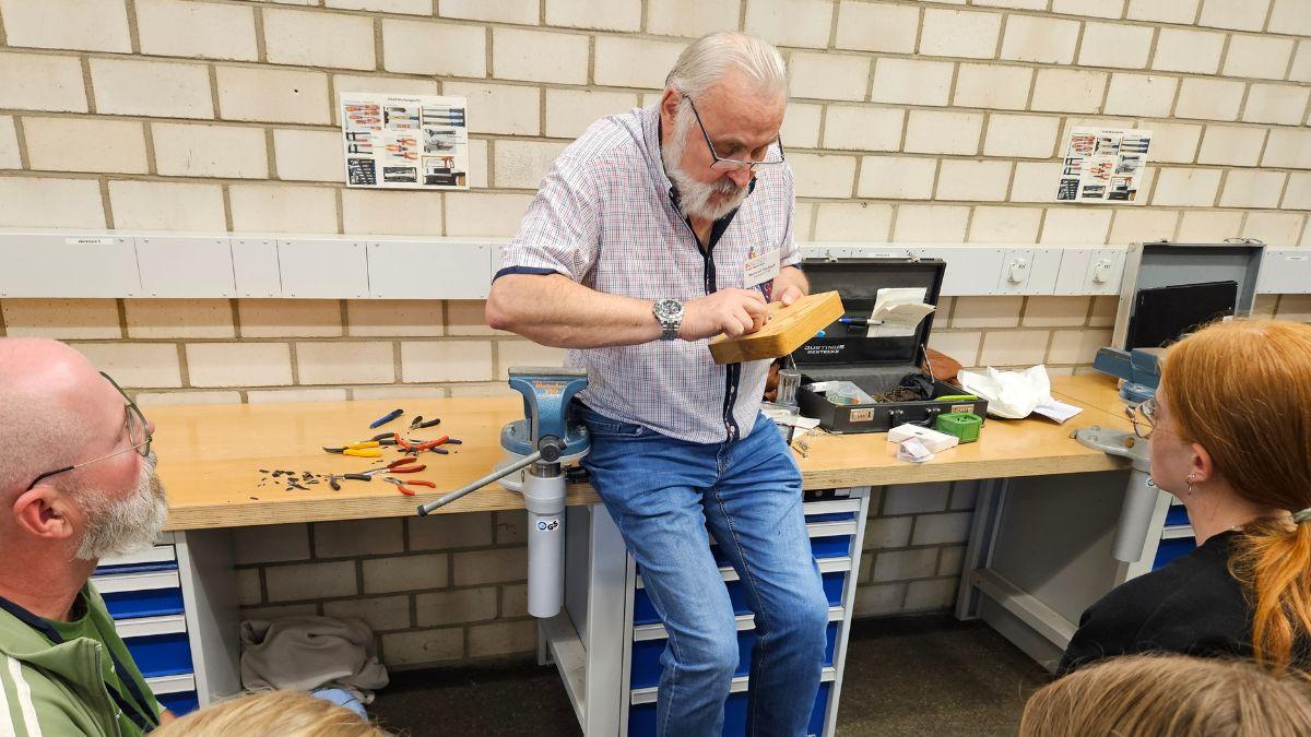 Reparatur von Alltagsgegenständen 