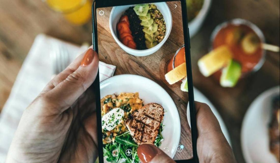 Mit der Kamera Essen fotografieren an.
